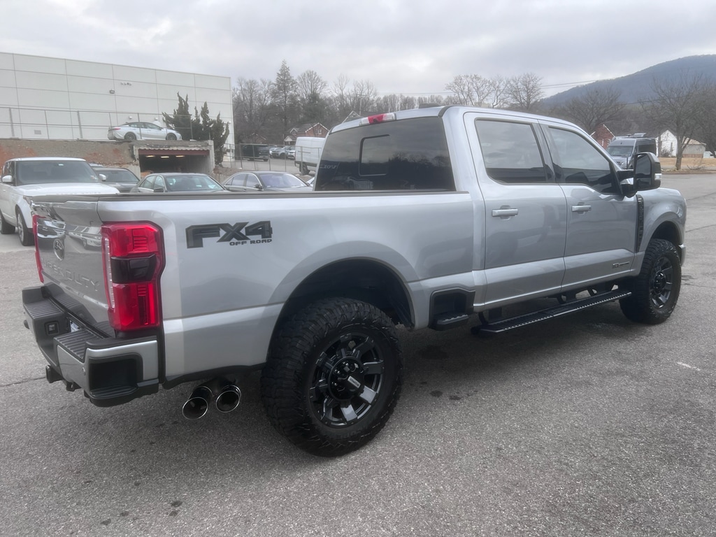 Used 2024 Ford F-250 Crew Cab
