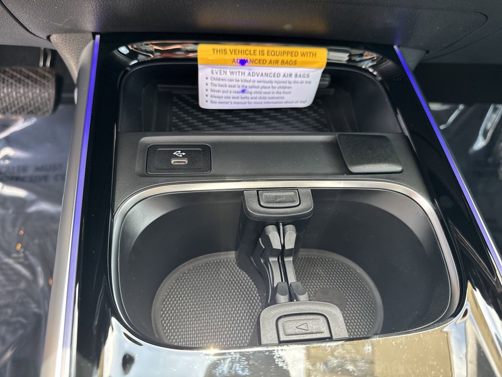 2025 Mercedes-Benz GLB Base - Photo 26
