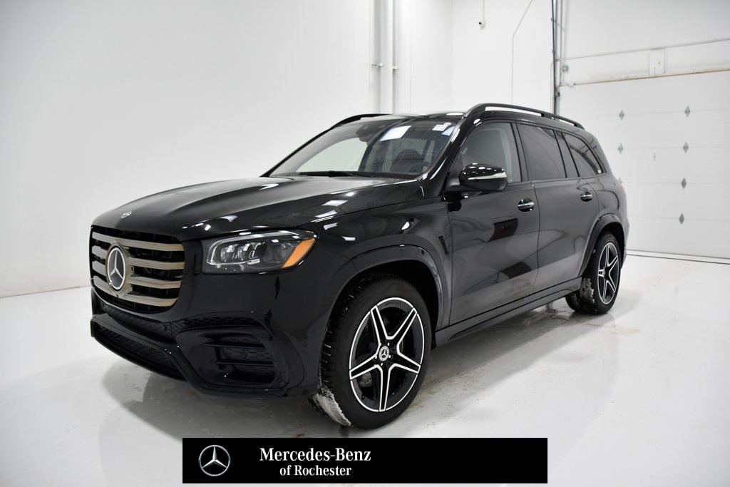 2026 Mercedes-Benz GLS Base's photo