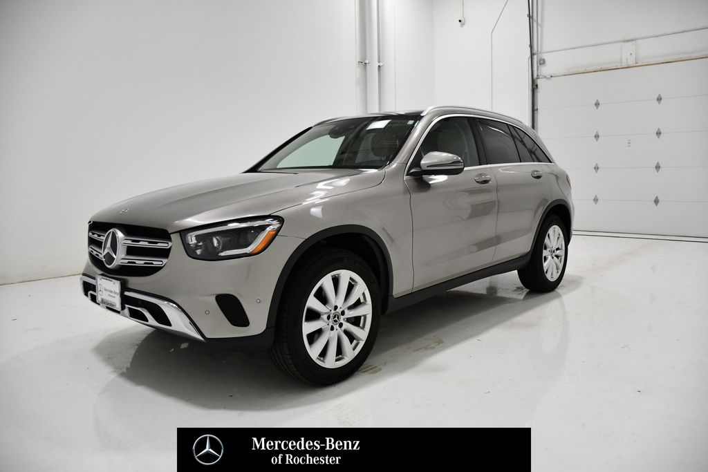 2021 Mercedes-Benz GLC GLC300 4MATIC's photo