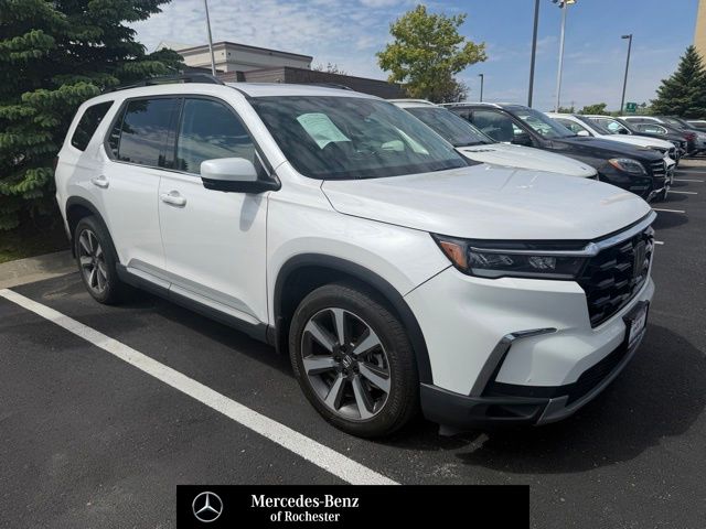 2024 Honda Pilot Elite AWD's photo