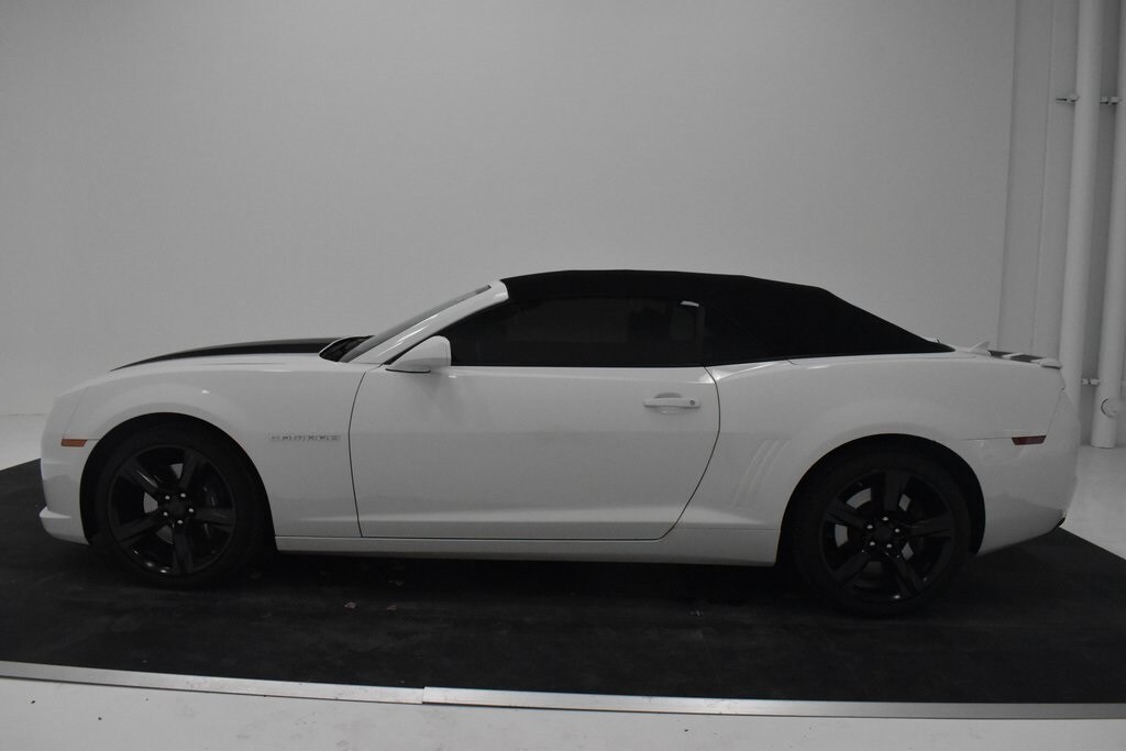 Used 2012 Chevrolet Camaro 2SS with VIN 2G1FK3DJXC9108833 for sale in Rochester, Minnesota