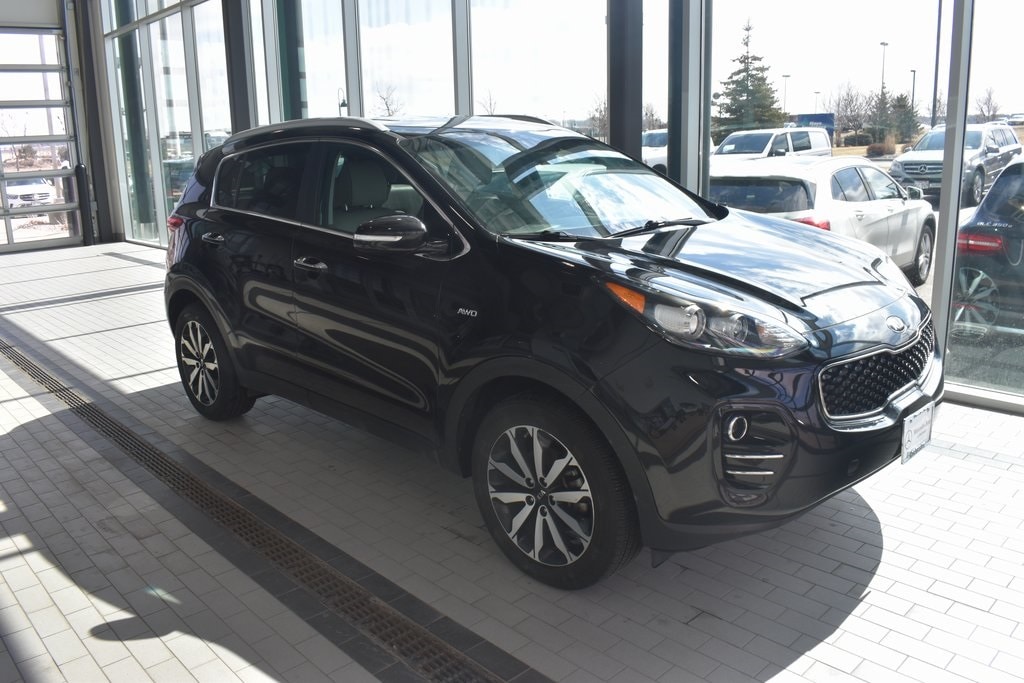 Used 2019 Kia Sportage EX with VIN KNDPNCAC7K7568458 for sale in Rochester, Minnesota