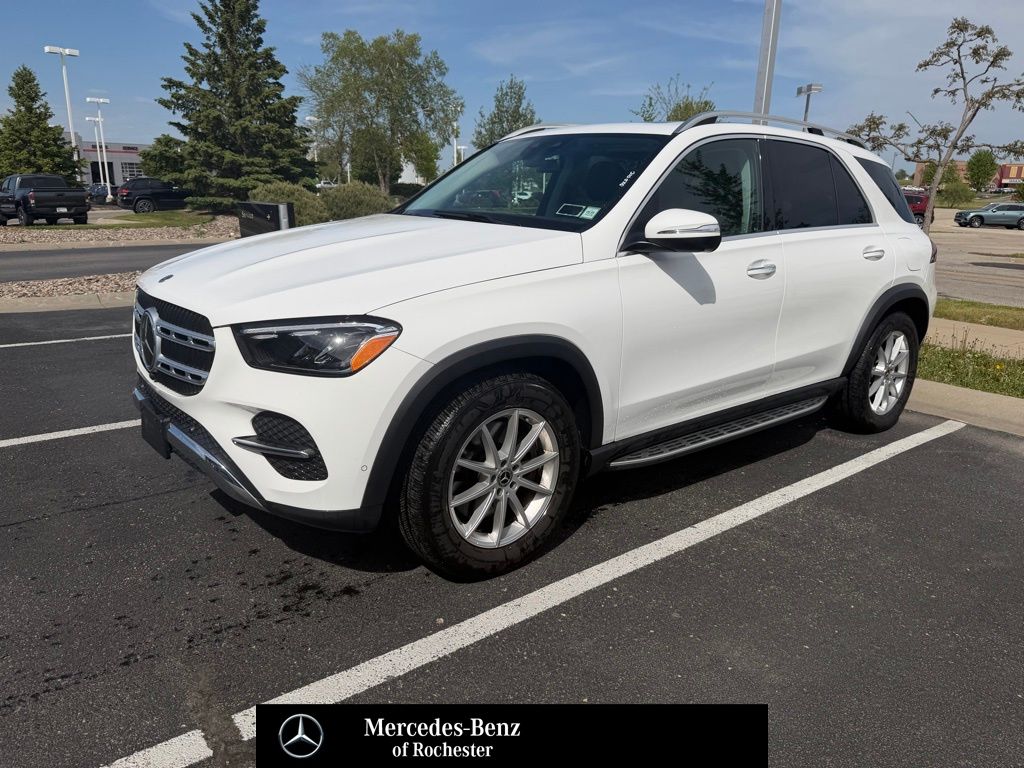 2024 Mercedes-Benz GLE GLE 450E 4MATIC's photo