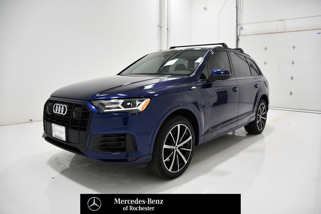 2022 Audi Q7 Premium Plus