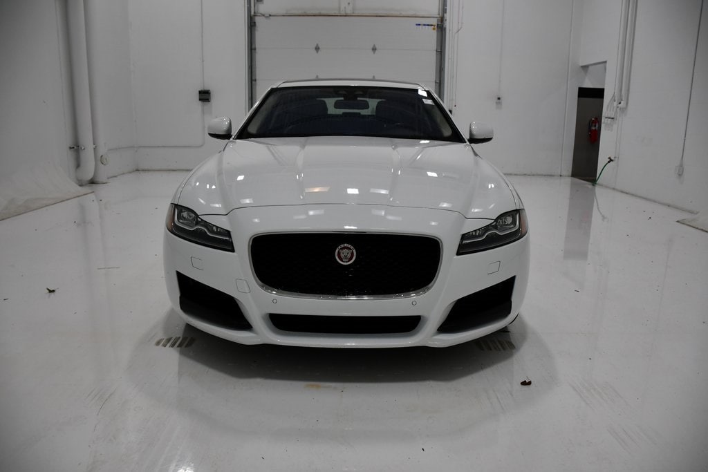 Used 2018 Jaguar XF Prestige with VIN SAJBK4EV6JCY54877 for sale in Rochester, Minnesota