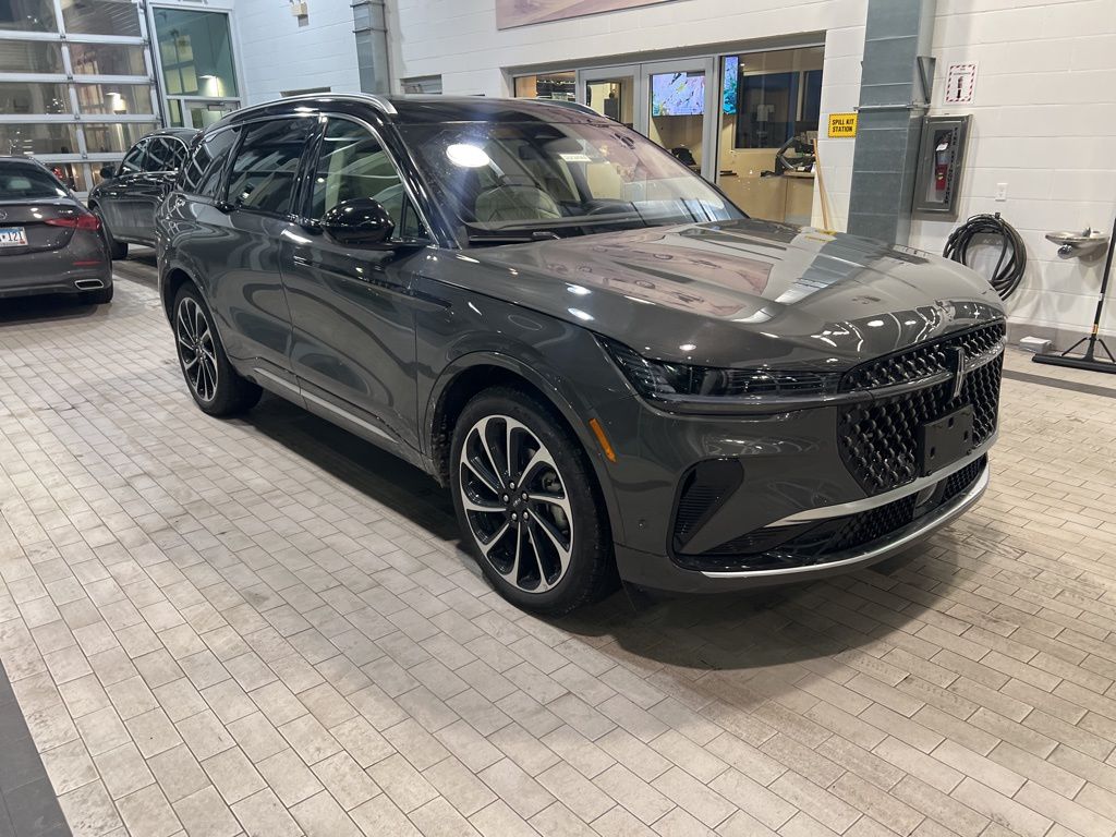 Used 2024 Lincoln Nautilus Black Label with VIN 5LMPJ9JA4RJ815227 for sale in Rochester, Minnesota