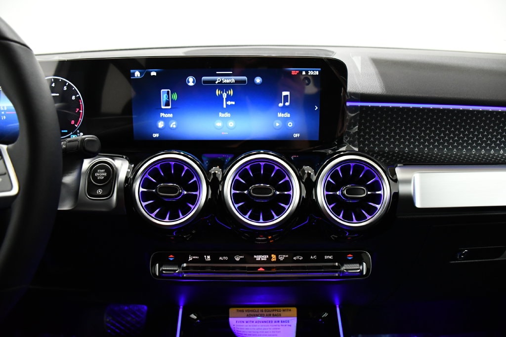 2026 Mercedes-Benz GLB GLB 250 - Photo 11