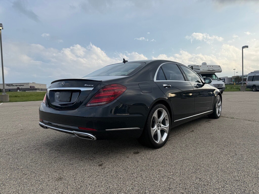 2018 Mercedes Benz S 560 4MATIC photo 3