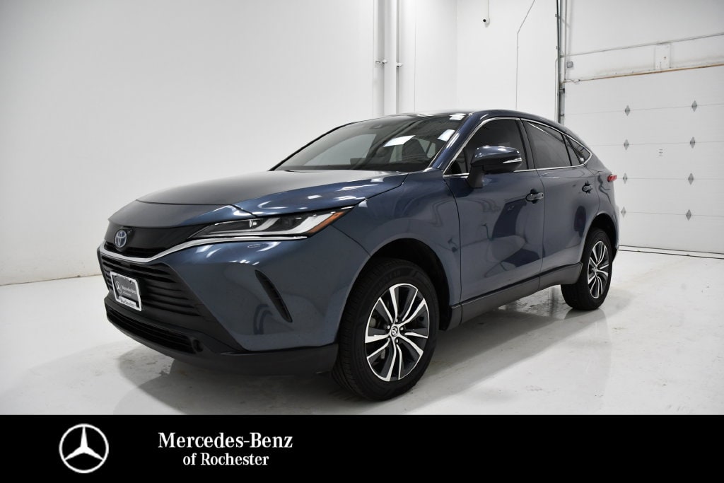 Used 2024 Toyota Venza LE with VIN JTEAAAAH7RJ154140 for sale in Rochester, Minnesota