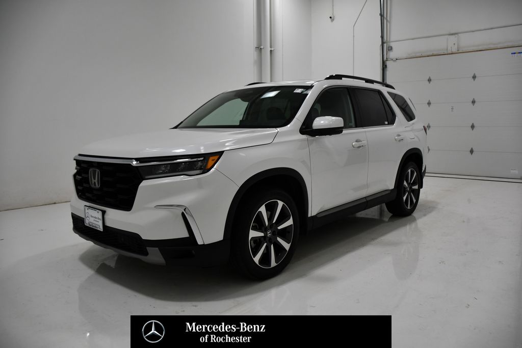 2024 Honda Pilot Elite AWD's photo