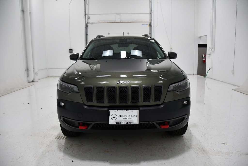 Used 2019 Jeep Cherokee Trailhawk with VIN 1C4PJMBX1KD287941 for sale in Rochester, Minnesota