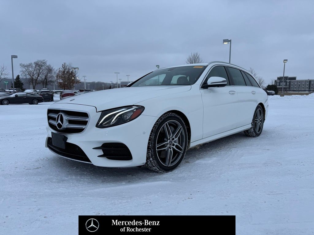 2019 Mercedes-Benz E-Class E450's photo