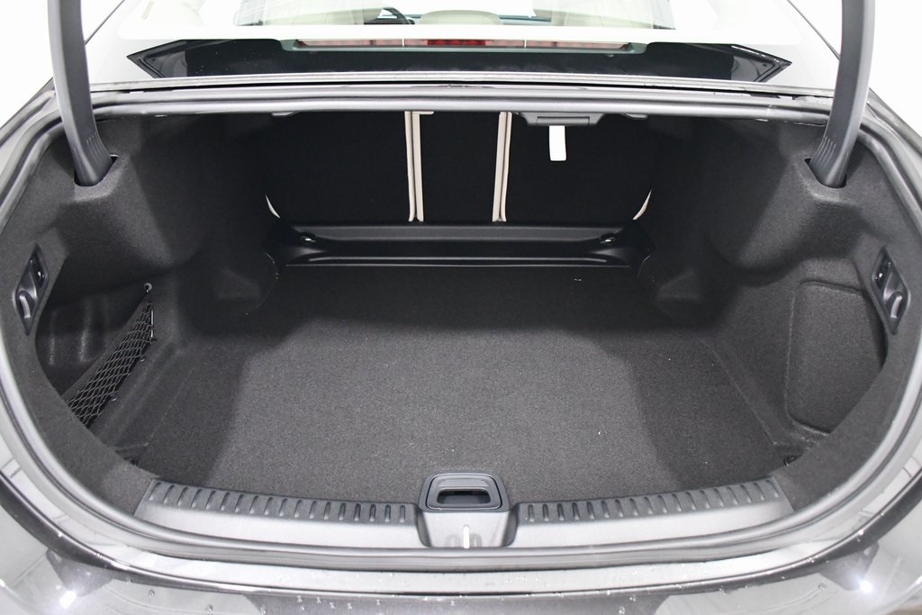 2026 Mercedes-Benz E-Class E350 - Photo 19