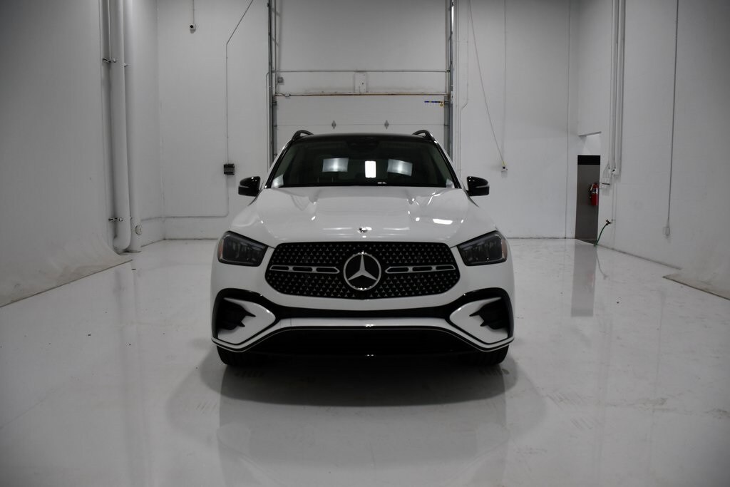 2026 Mercedes Benz GLE 450 4MATIC photo 2