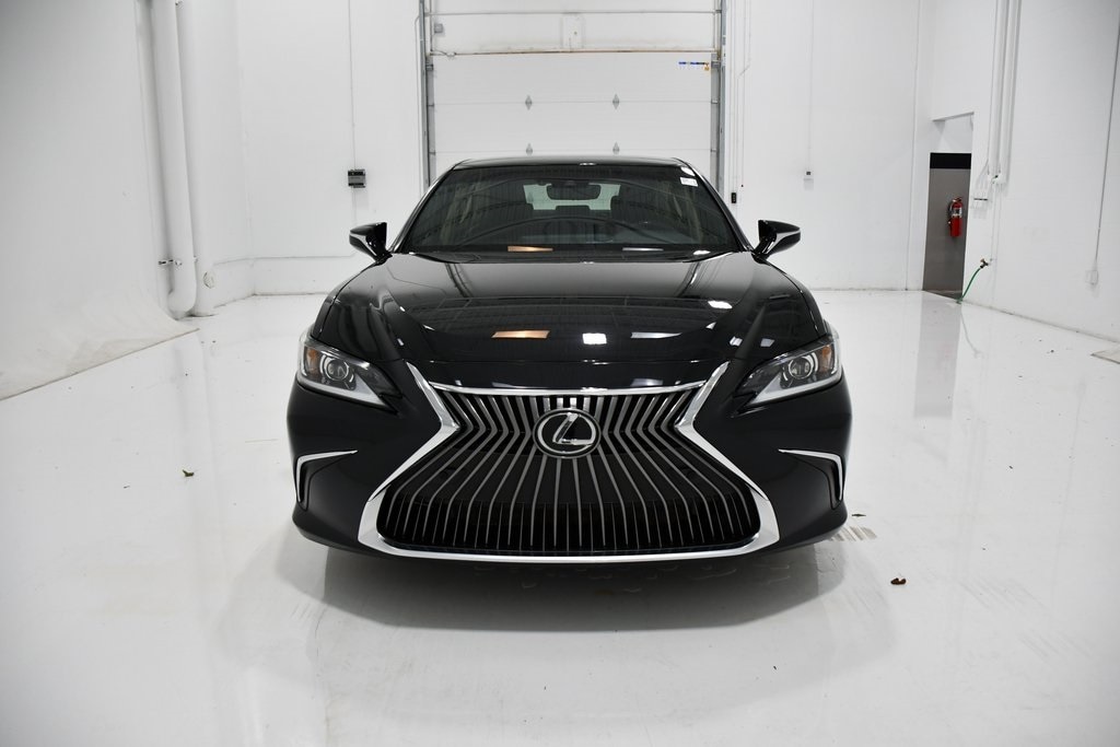 Used 2020 Lexus ES 350 with VIN 58ADZ1B13LU057779 for sale in Rochester, Minnesota
