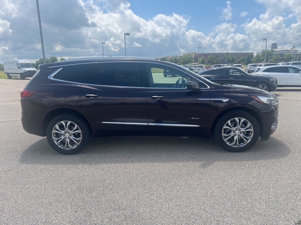 2021 Buick Enclave Avenir photo 4