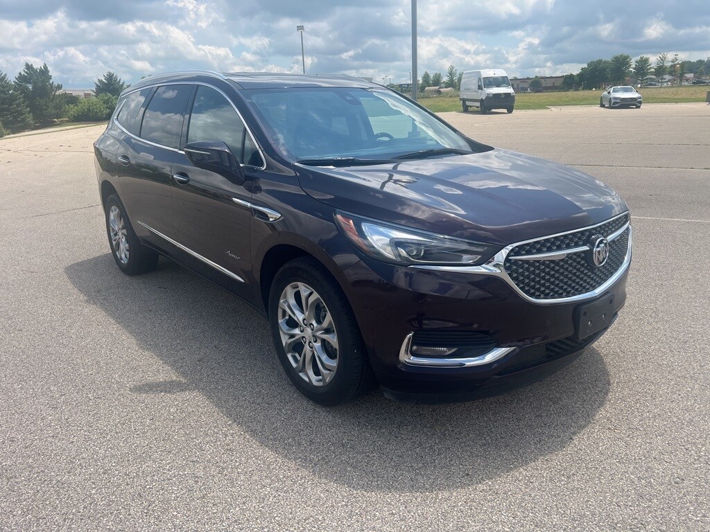 2021 Buick Enclave Avenir photo 3