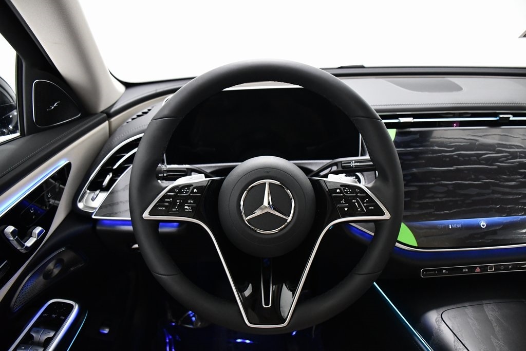 2026 Mercedes-Benz E-Class E350 - Photo 8