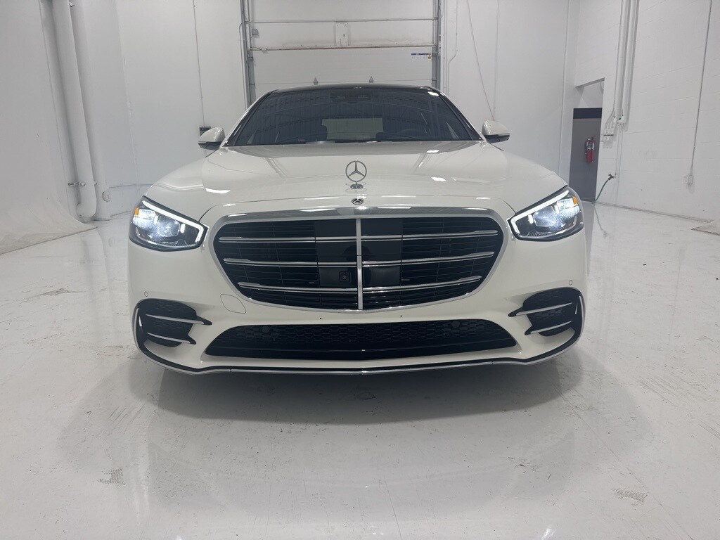 2022 Mercedes Benz S 500 4MATIC photo 2