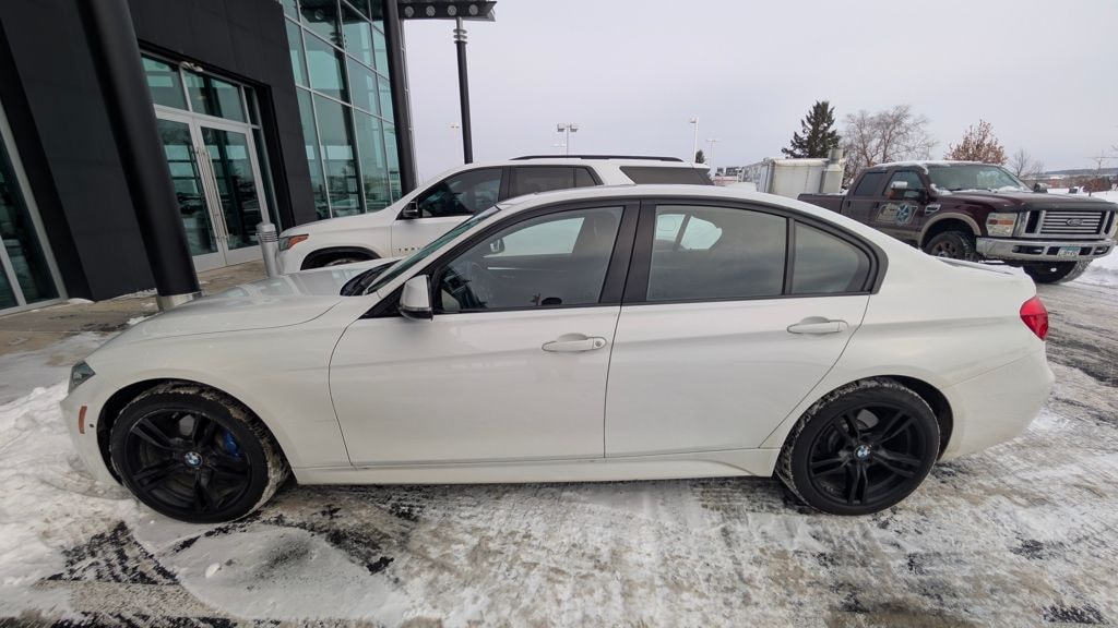 Used 2016 BMW 3 Series xDrive Sedan