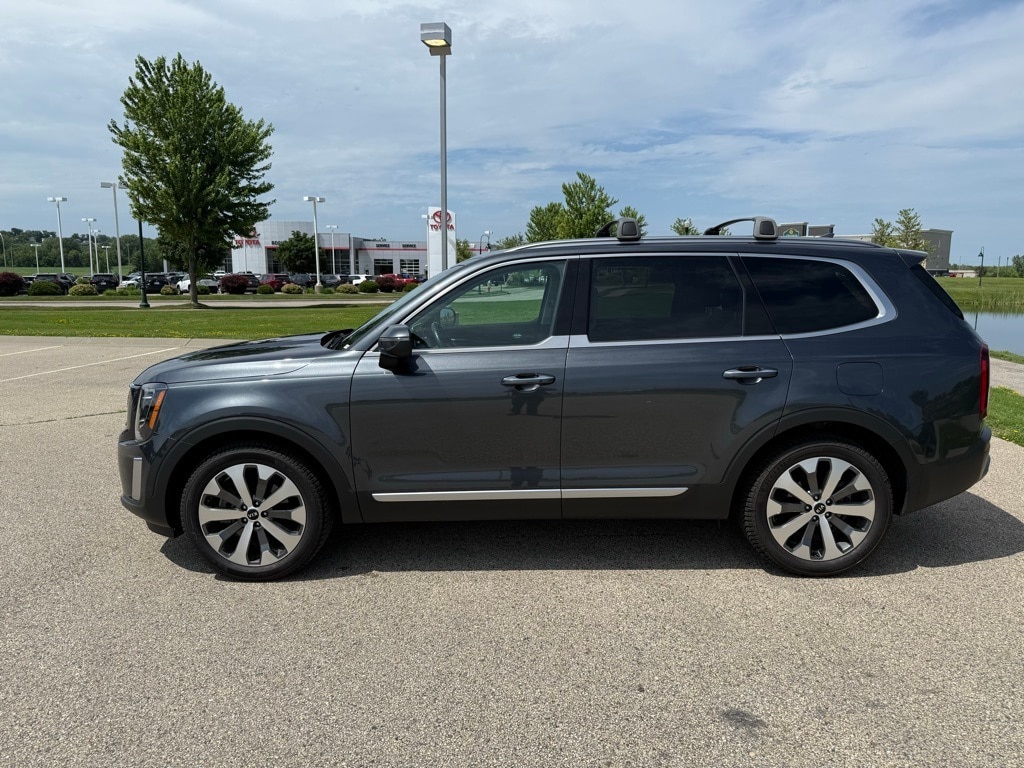 Used 2021 Kia Telluride S with VIN 5XYP6DHC5MG170793 for sale in Rochester, Minnesota