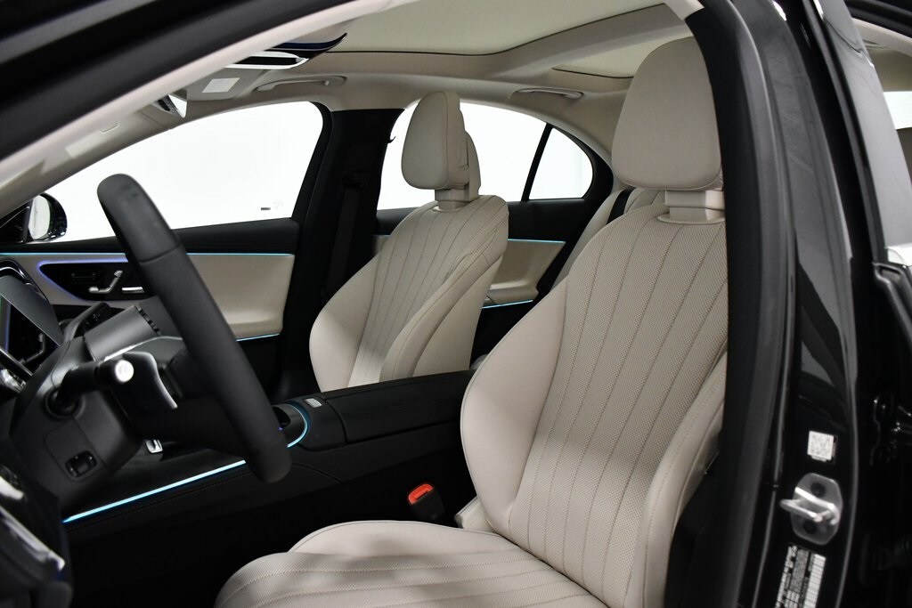 2026 Mercedes-Benz E-Class E350 - Photo 16