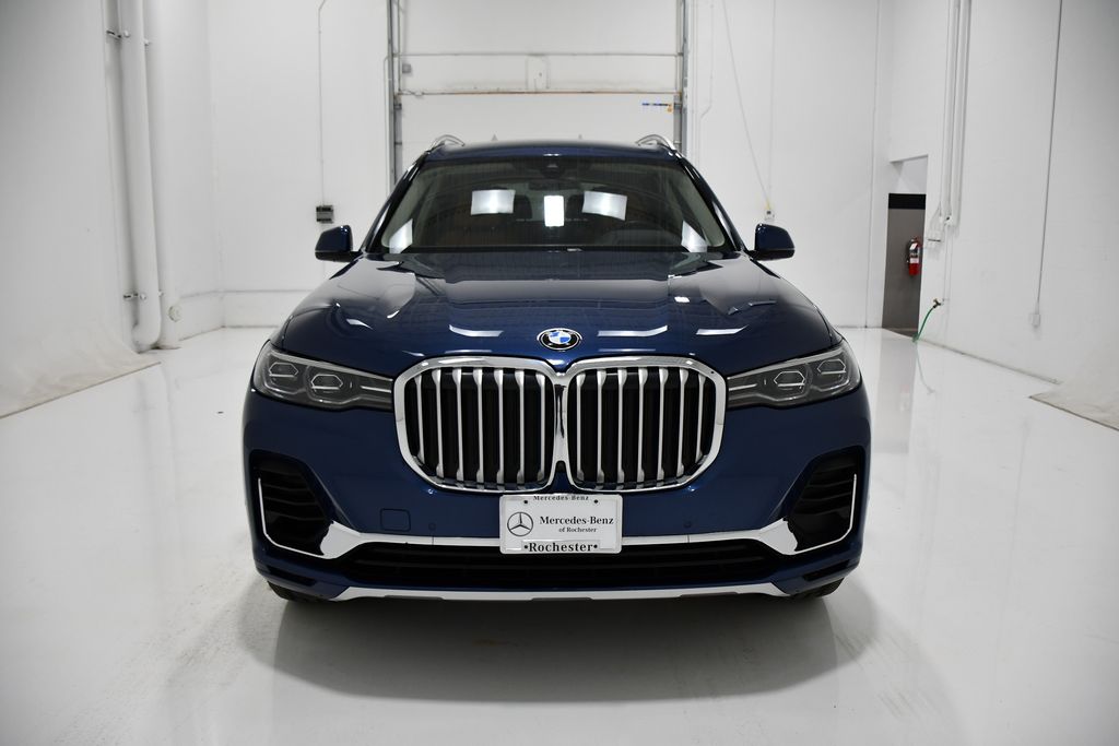 Used 2022 BMW X7 40i with VIN 5UXCW2C0XN9M33457 for sale in Rochester, Minnesota