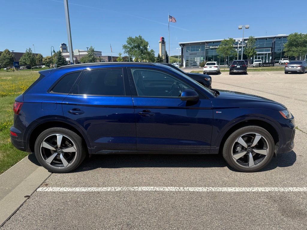Used 2022 Audi Q5 Premium Plus with VIN WA1EAAFY5N2040490 for sale in Rochester, Minnesota