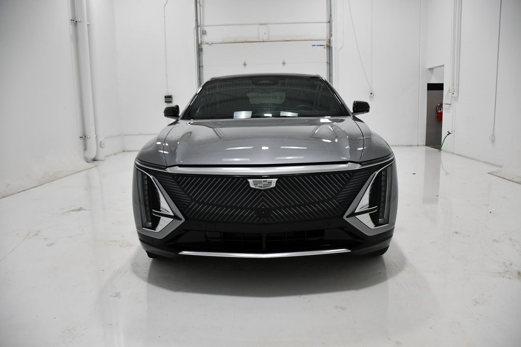 Used 2024 Cadillac LYRIQ Luxury 3 with VIN 1GYKPSRL0RZ135706 for sale in Rochester, MN