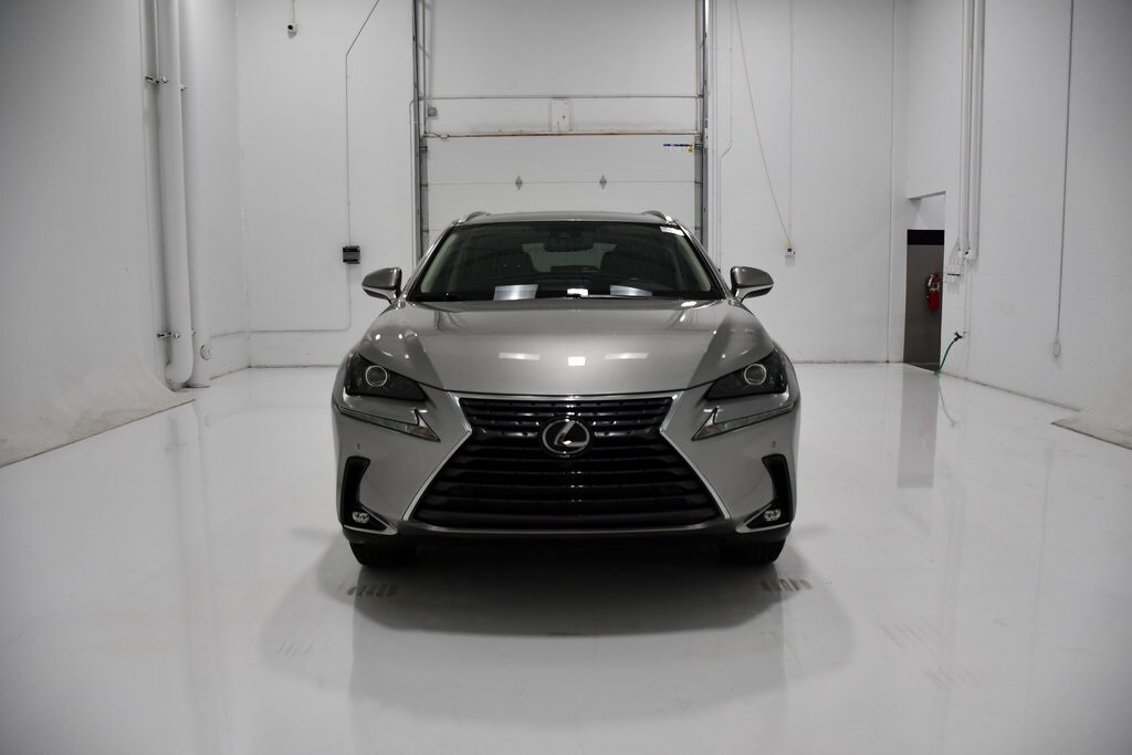 2021 Lexus NX 300 photo 2