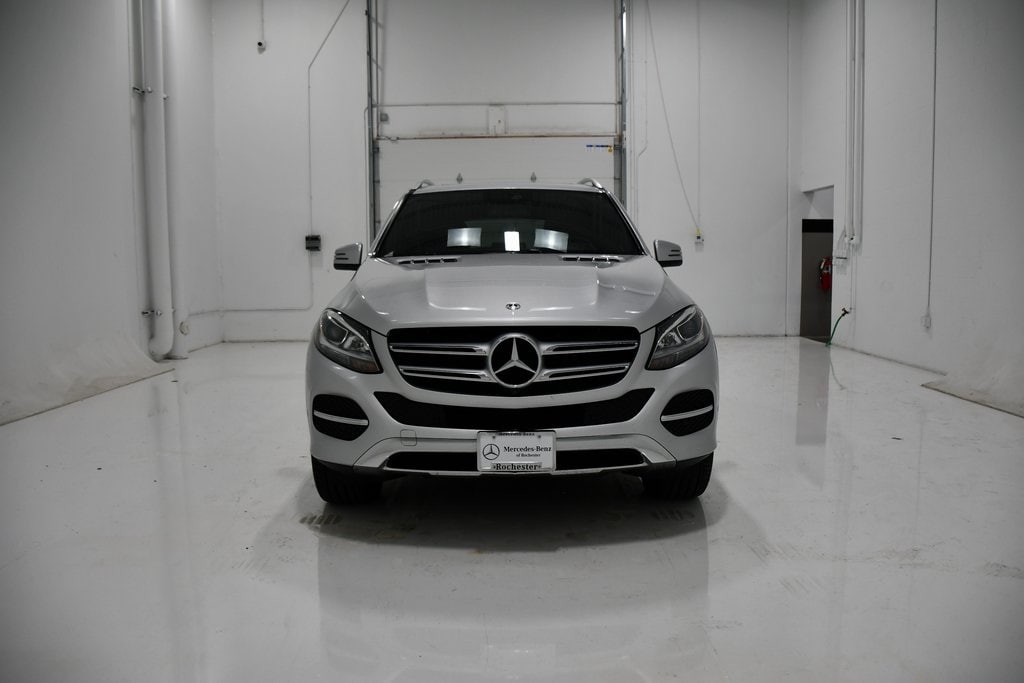 Used 2019 Mercedes-Benz GLE-Class GLE400 with VIN 4JGDA5GB0KB215996 for sale in Rochester, Minnesota