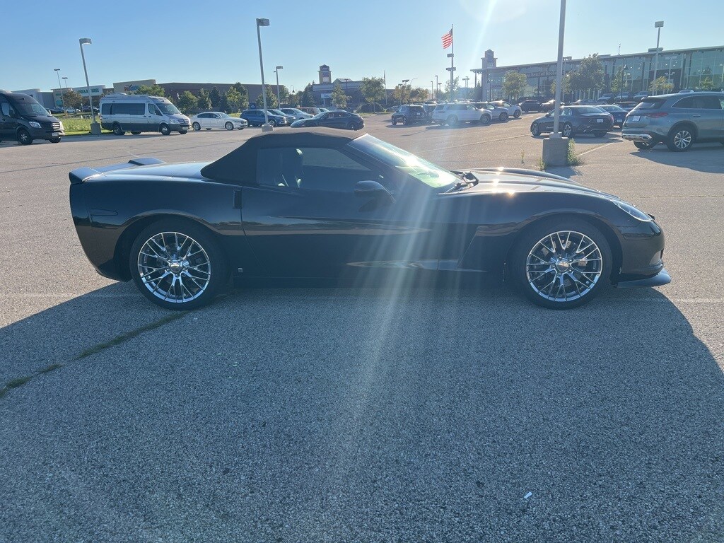 2011 Chevrolet Corvette Base Convertible photo 4