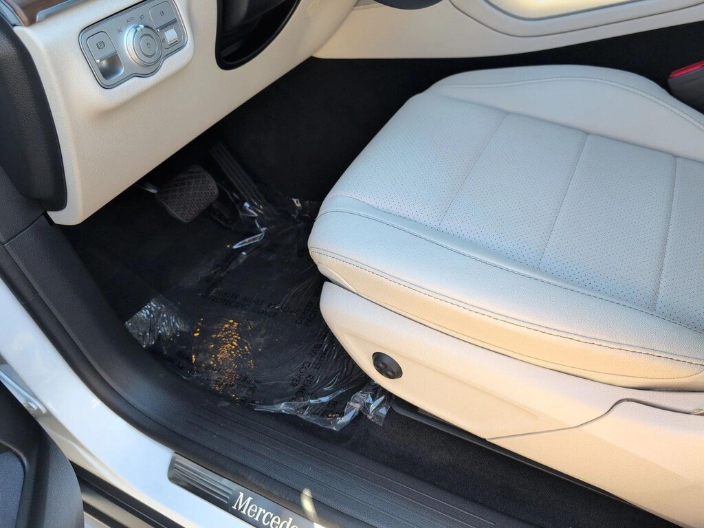 Certified 2026 Mercedes-Benz GLE 4MATIC SUV