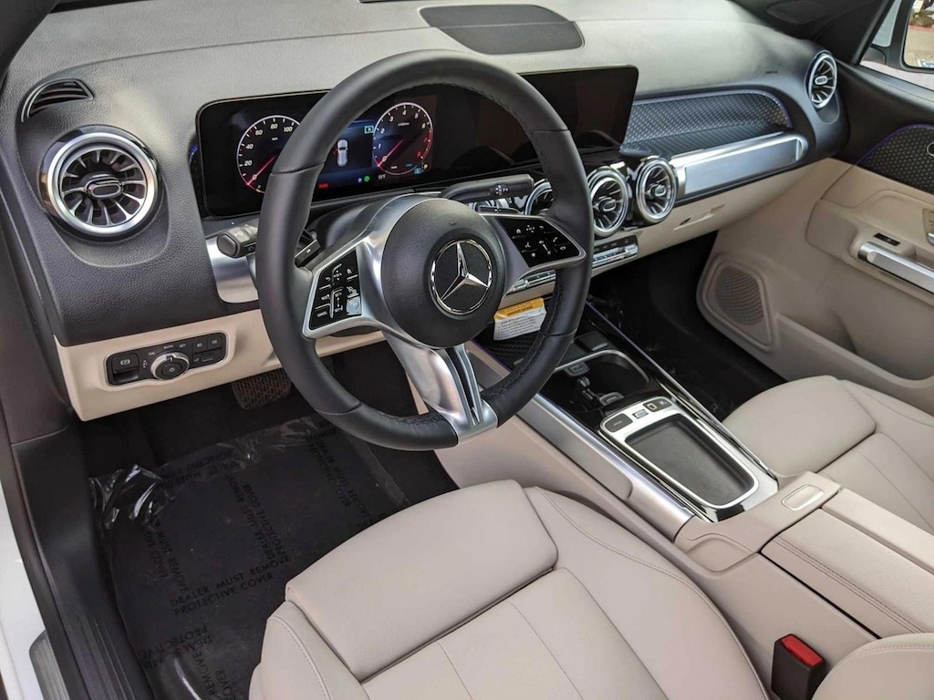Certified 2025 Mercedes-Benz GLB 4MATIC SUV