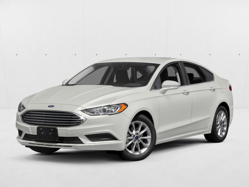 Used 2017 Ford Fusion SE Sedan