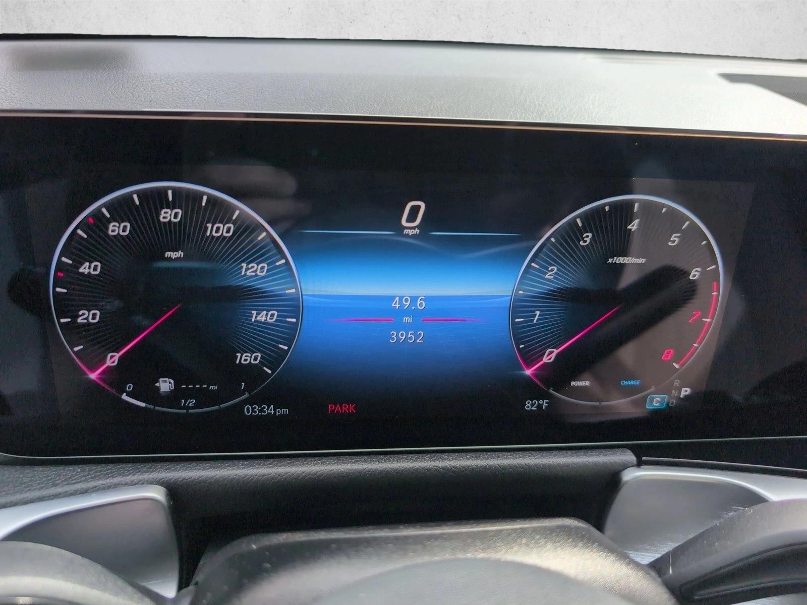 2025 Mercedes-Benz GLB Base - Photo 11
