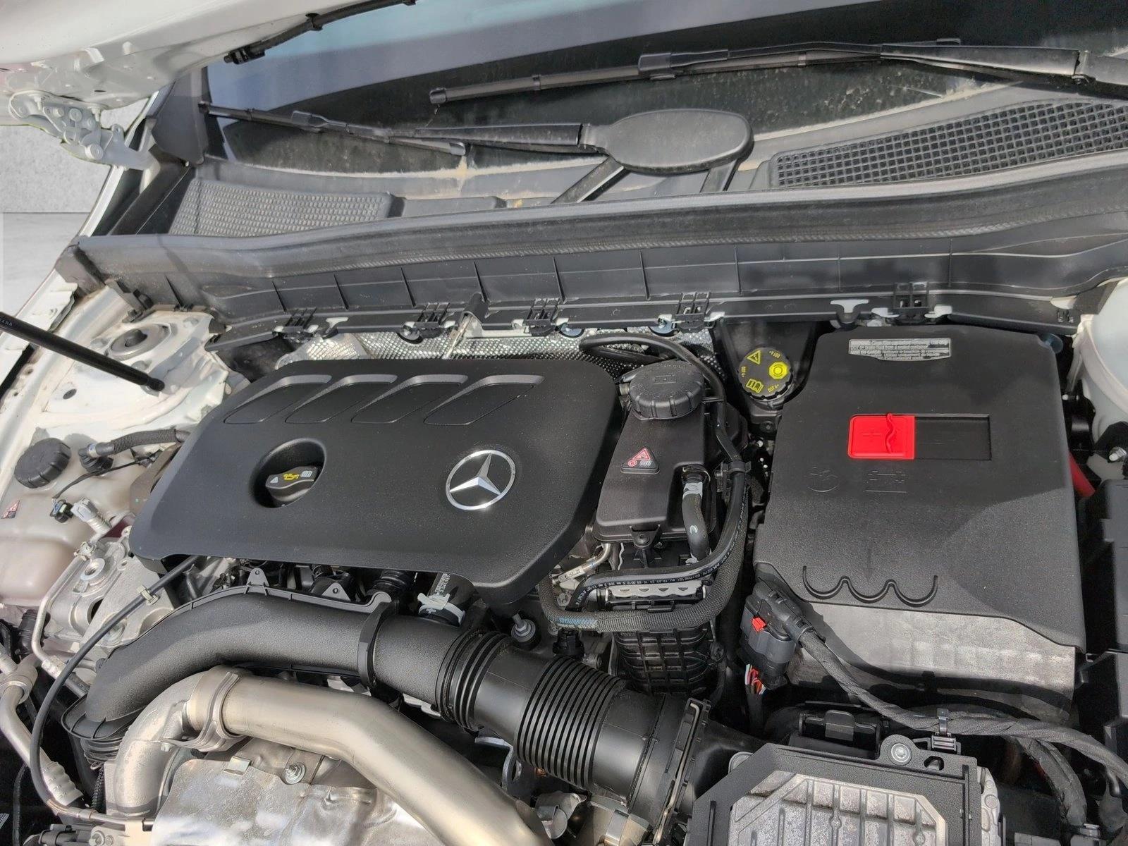 2025 Mercedes-Benz GLB Base - Photo 23