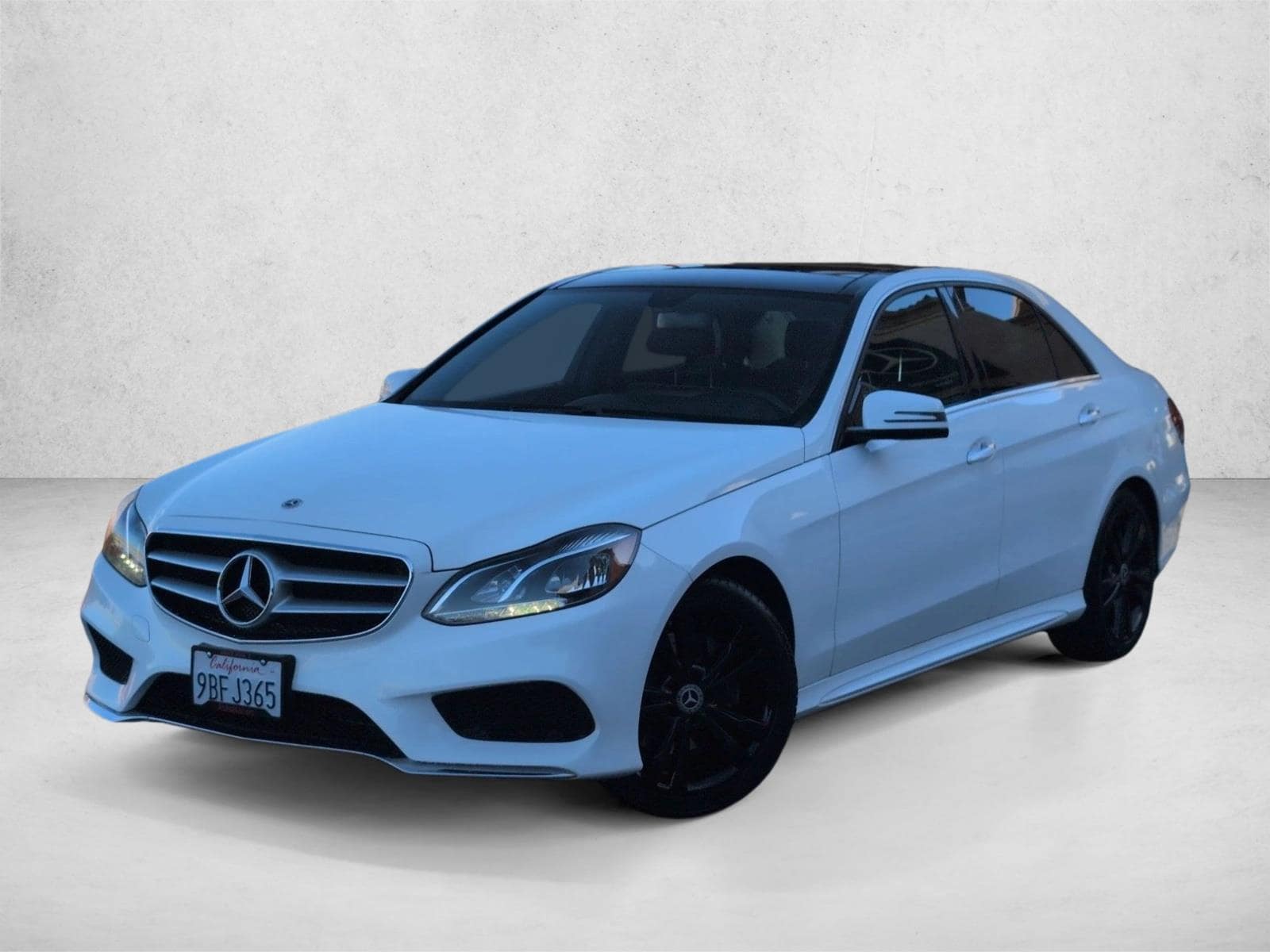 2016 Mercedes-Benz E-Class E350 Luxury's photo