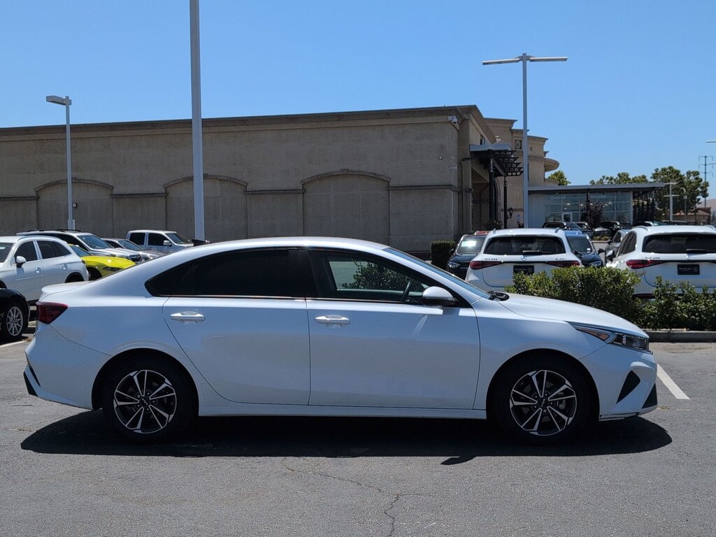 Used 2023 Kia Forte LXS Sedan
