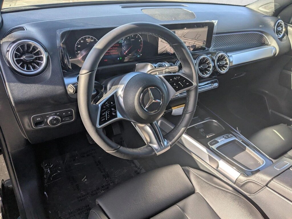 Certified 2025 Mercedes-Benz GLB 4MATIC SUV