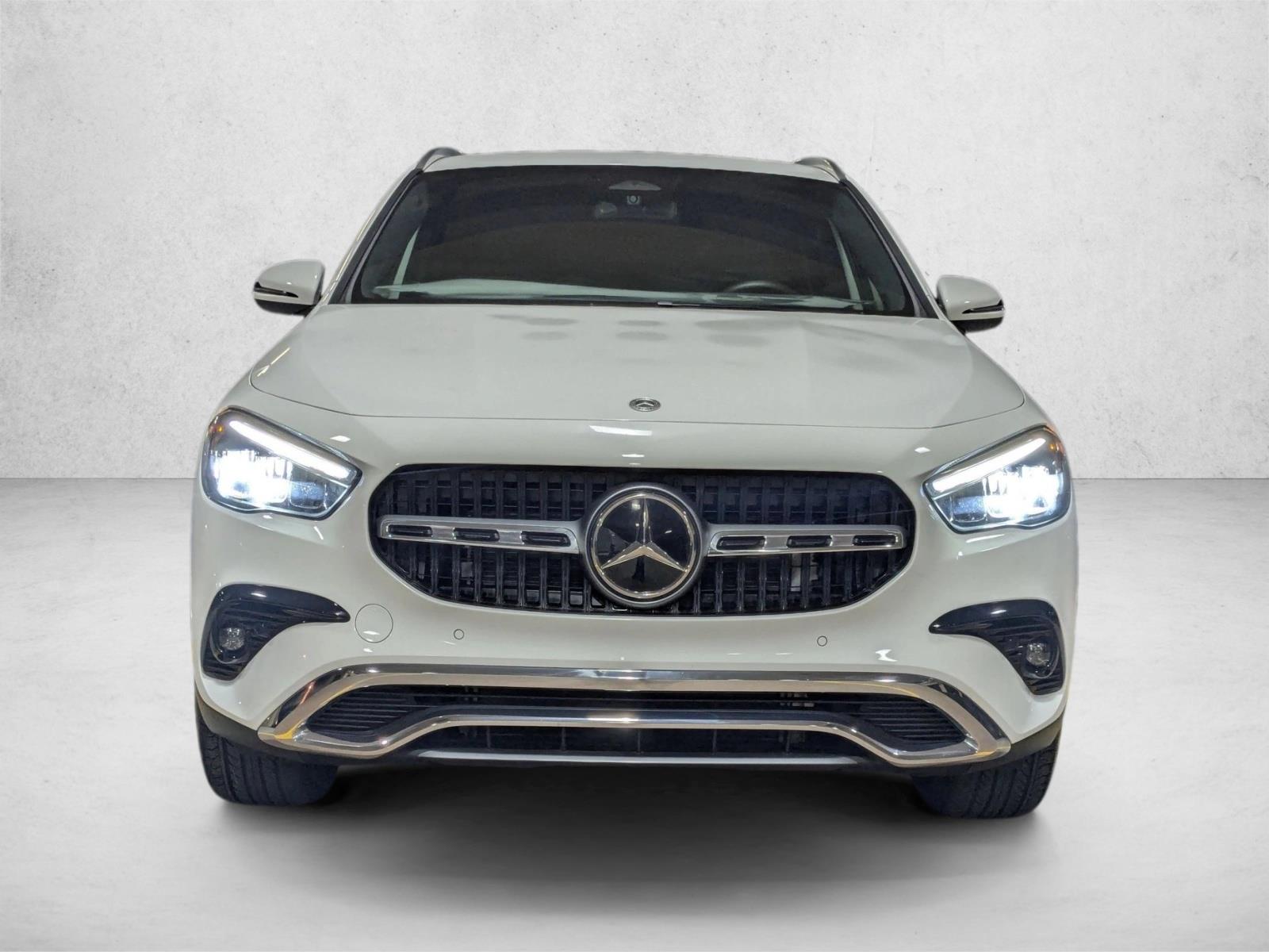 2025 Mercedes Benz GLA 250 photo 2