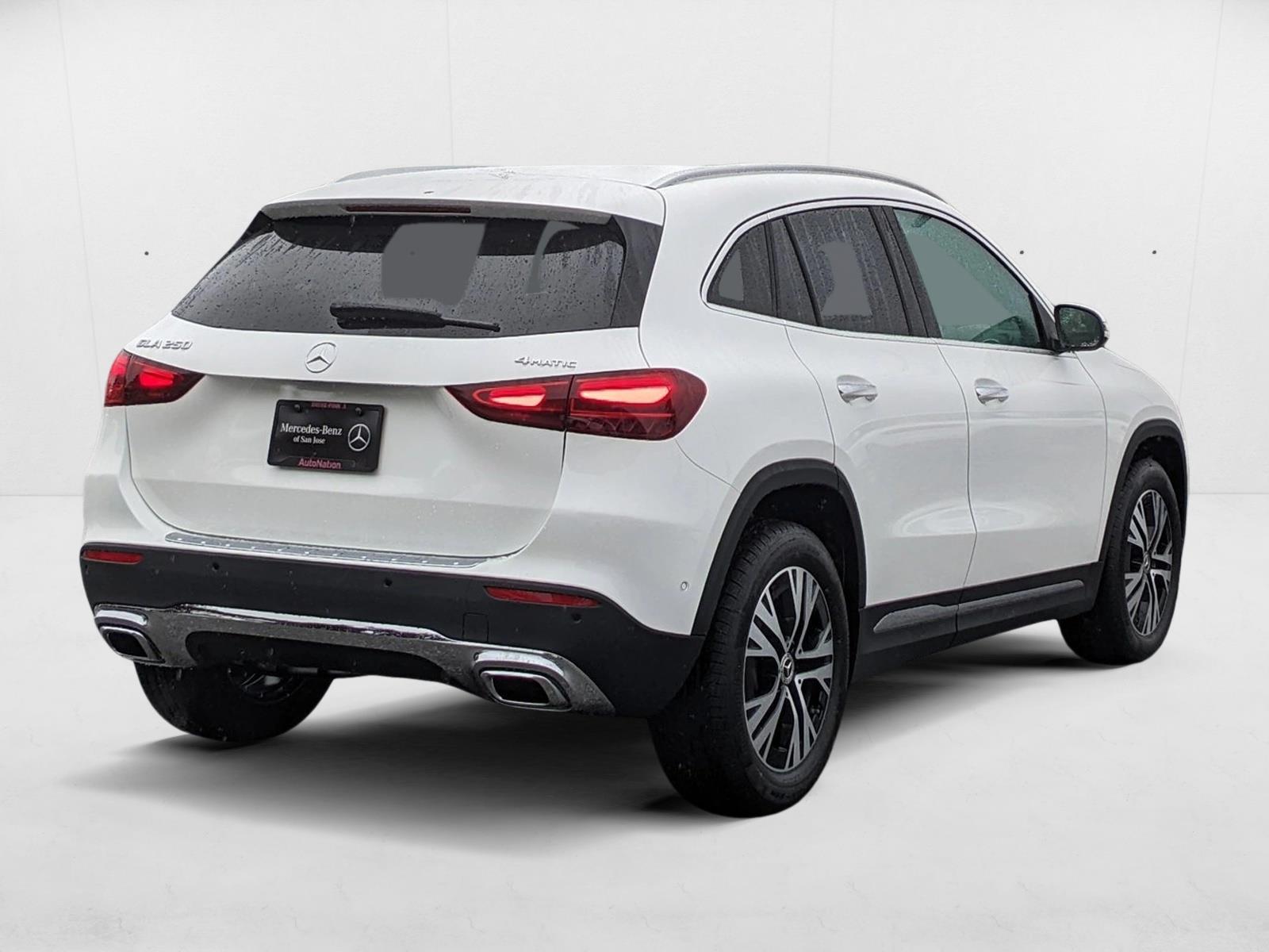 2025 Mercedes Benz GLA 4MATIC photo 2
