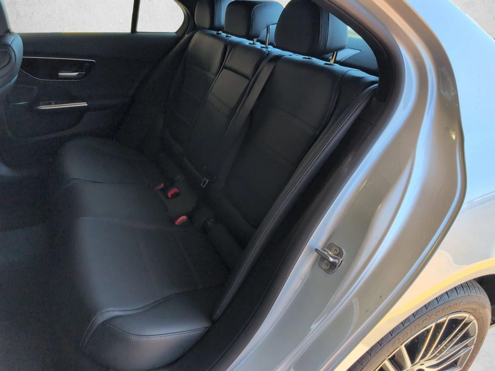 2025 Mercedes-Benz C-Class Sedan C 300 - Photo 16