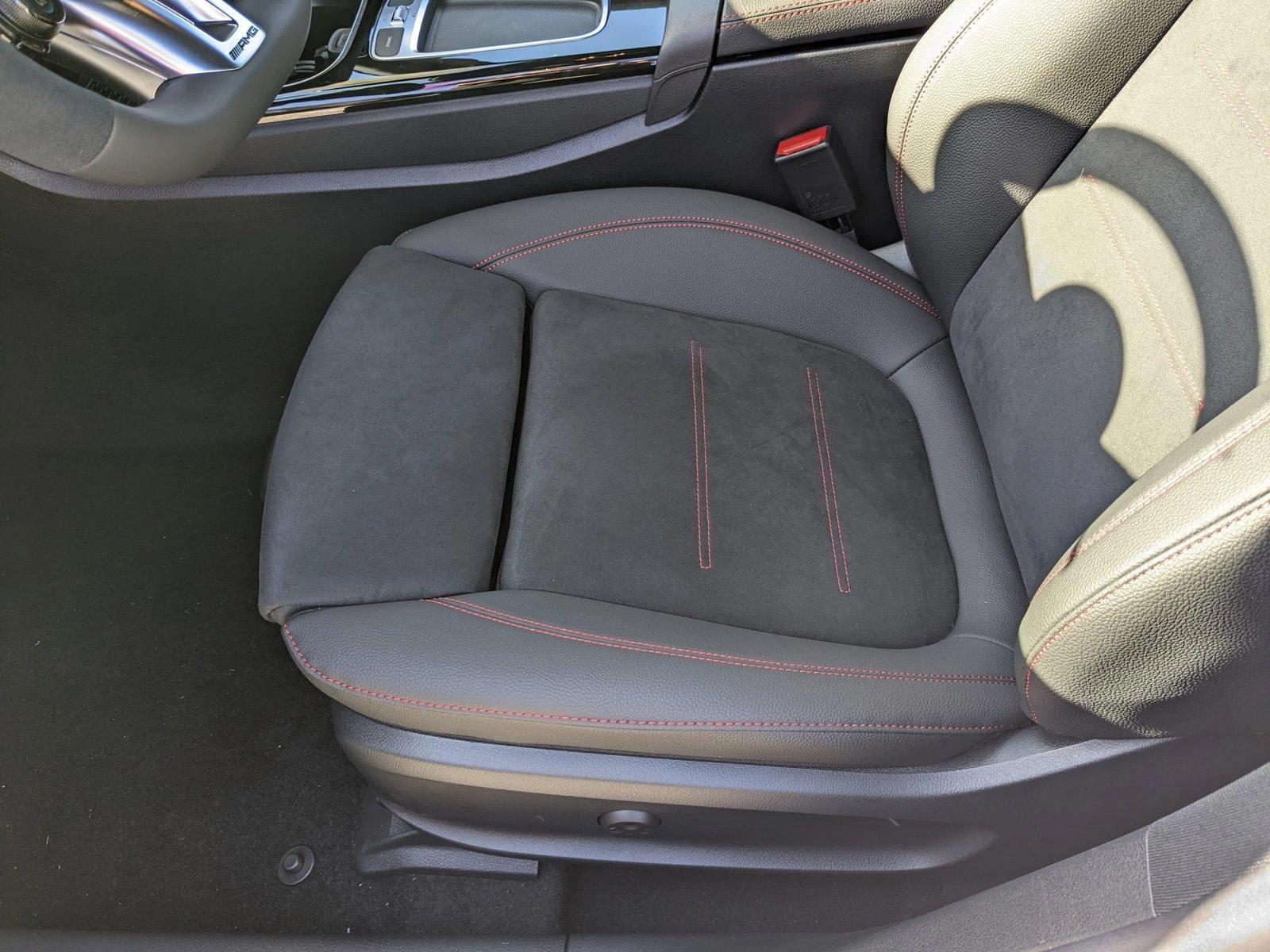 2025 Mercedes Benz CLA AMG 35 4MATIC photo 3