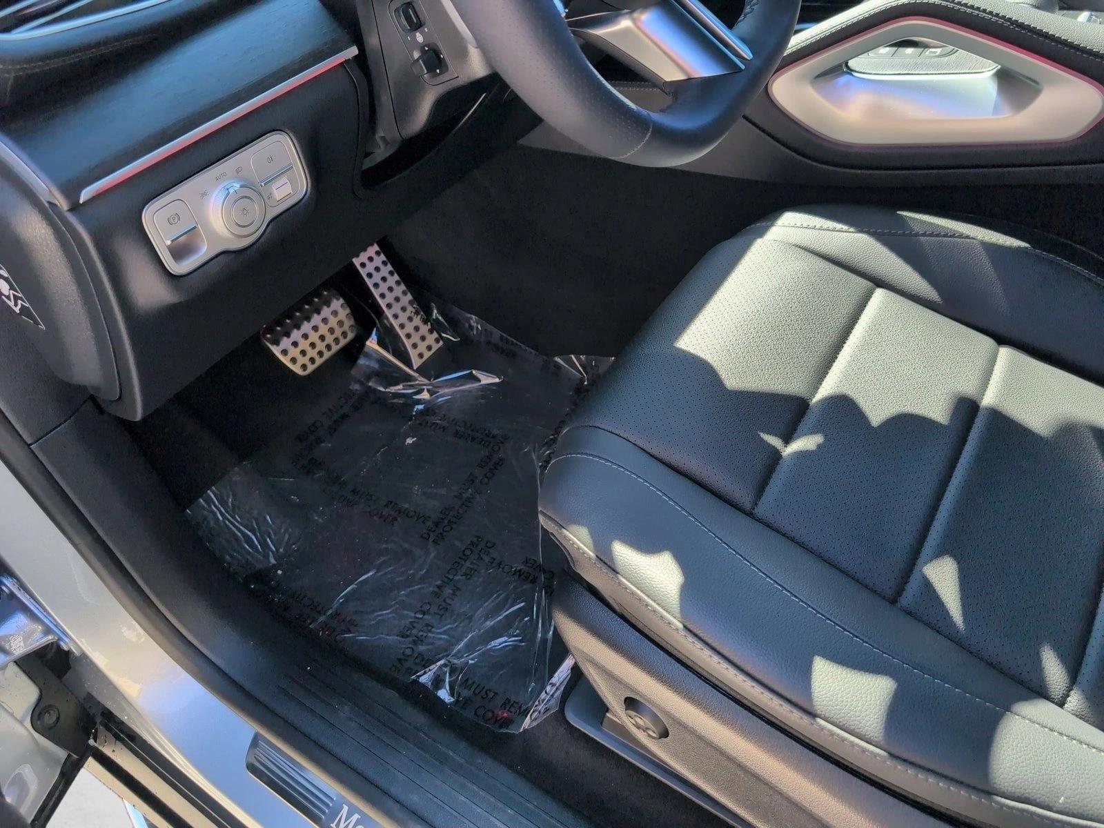 2025 Mercedes-Benz GLS Base - Photo 4