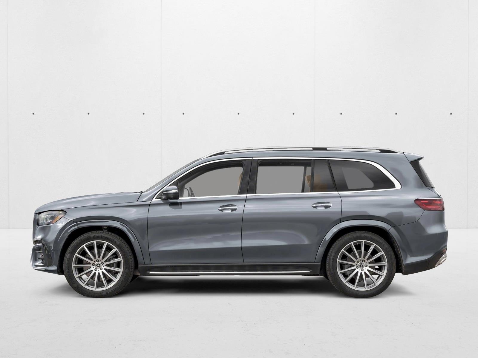 2025 Mercedes Benz GLS 580 4MATIC photo 3