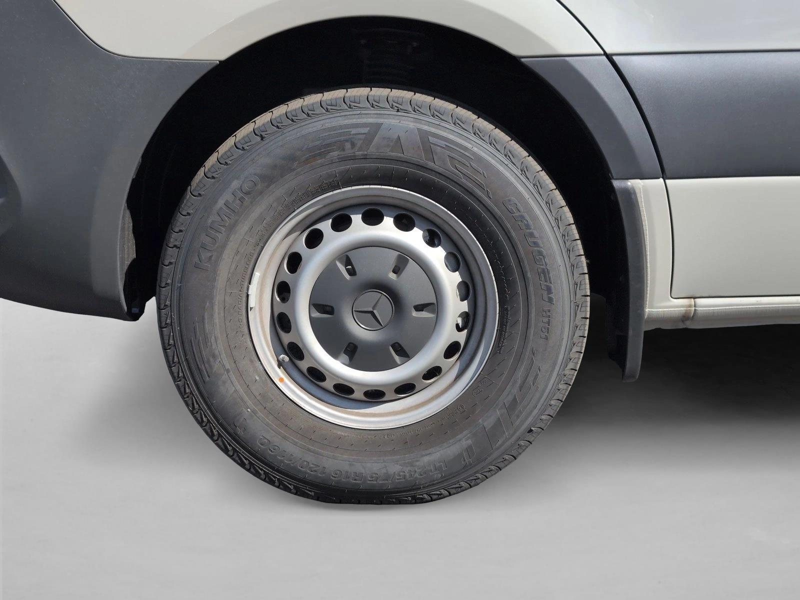 2025 Mercedes-Benz Sprinter Cargo Van Base - Photo 10