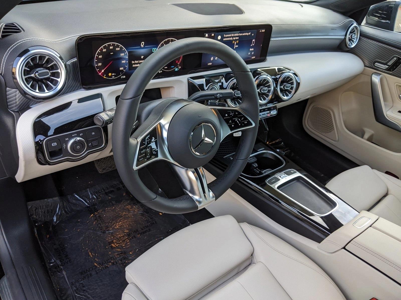 2025 Mercedes Benz CLA 250 photo 3
