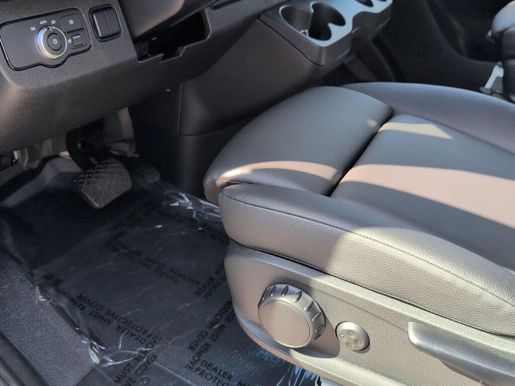 New 2026 Mercedes-Benz Sprinter Cargo Van 2500 Standard Roof I4 Diesel HO 144" RWD Van Cargo Van